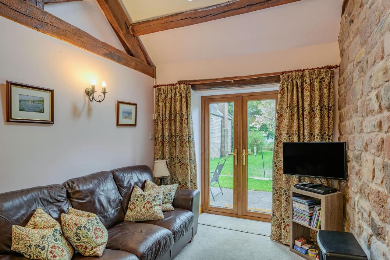 Wren Cottage Rudyard Extérieur photo