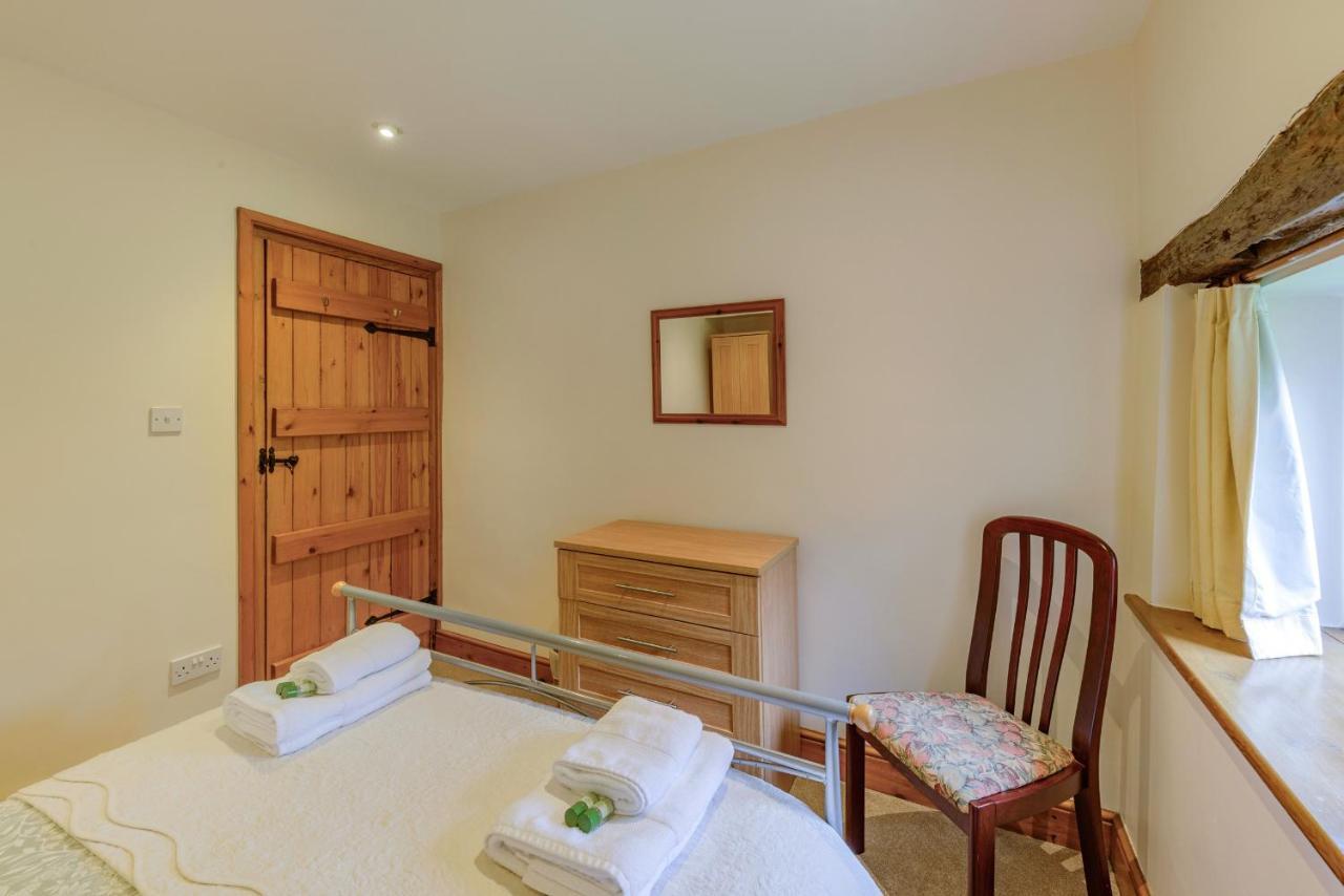 Wren Cottage Rudyard Extérieur photo